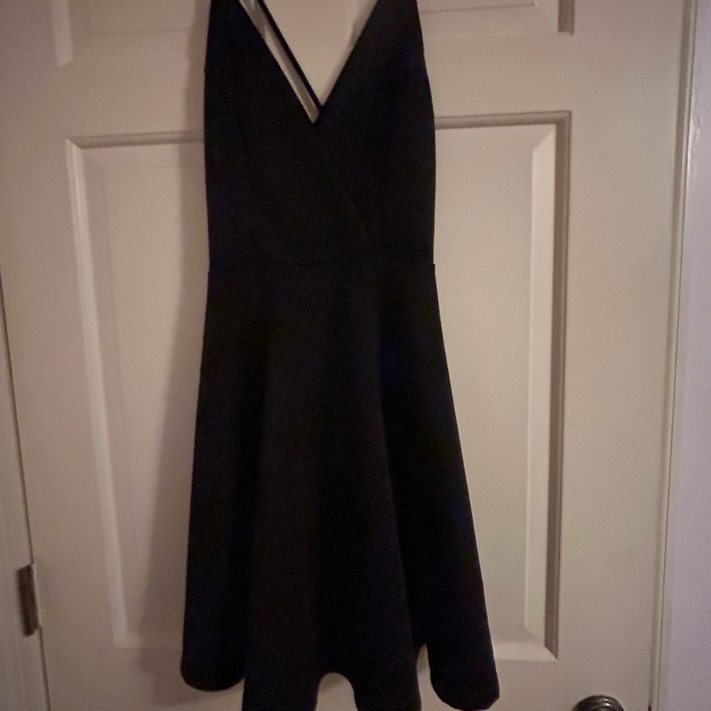 Elegant Black Sleeveless Dress